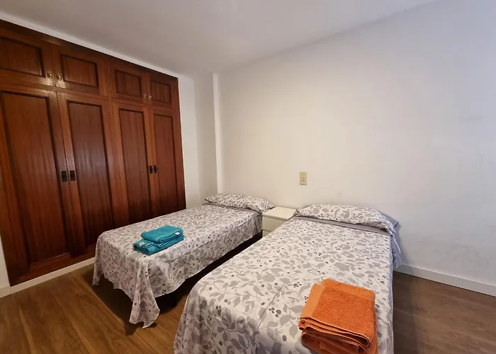 Apartamento En Alquiler Parque 8, Playa De Gandia