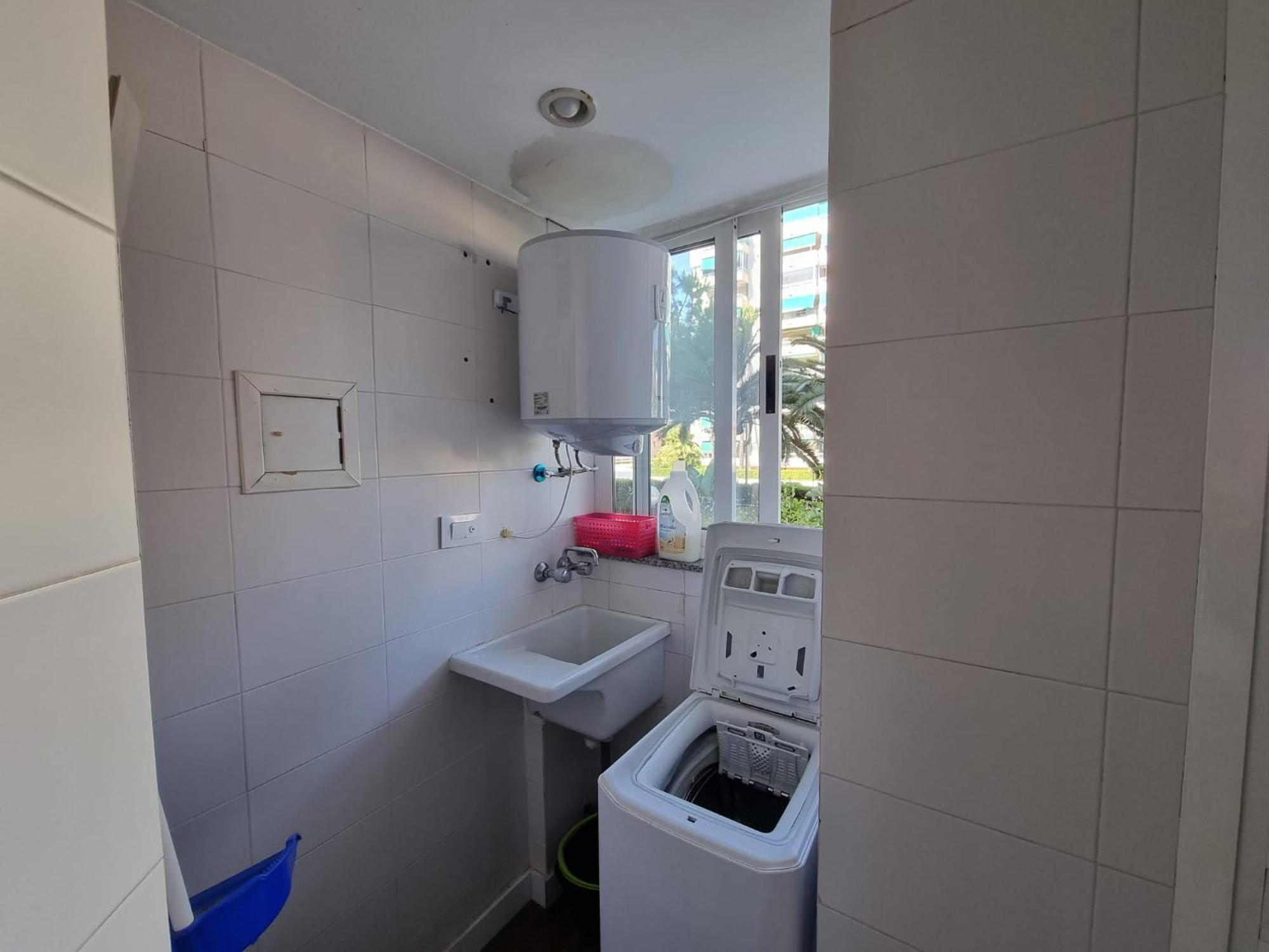 En Alquiler Parque 8, Appartement *